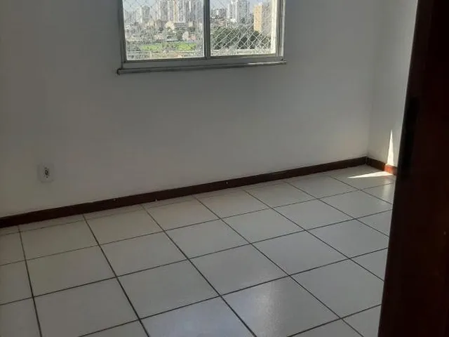 Imagem 2: Venha conhecer o seu novo lar! Junto ao largo da Abolição - uma vaga , elevador