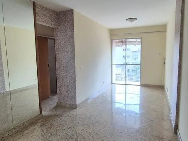 Imagem 14: Venha morar em um lindo apartamento junto à Praça Avai, com toda a comodidade e