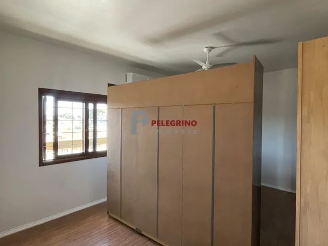 Imagem 8: Pelegrino Imóveis aluga apartamento no centro de Tapes