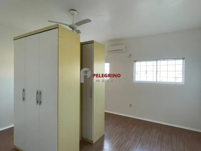Imagem 4: Pelegrino Imóveis aluga apartamento no centro de Tapes