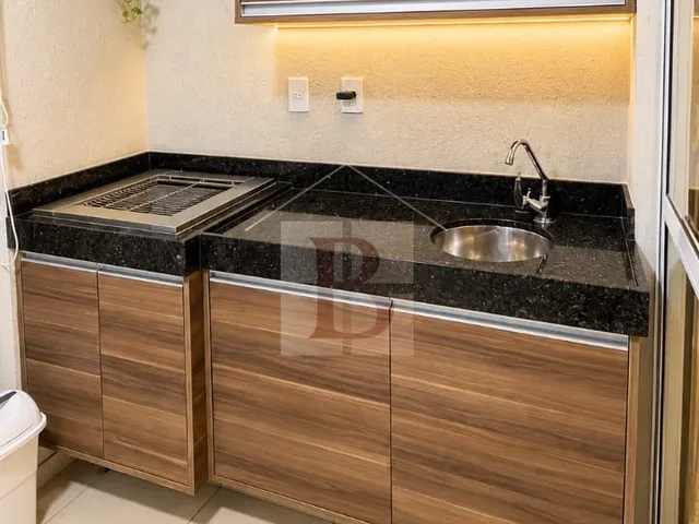Imagem 2: Imóvel Exclusivo: Apartamento de Luxo à Venda em Icaraí, Niterói-RJ - 3 Quartos, 1