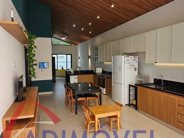 Imagem 12: Casa Linear no Bairro República! Com 3 Quartos, 1 Suíte, 2 Vagas, 200m².!
