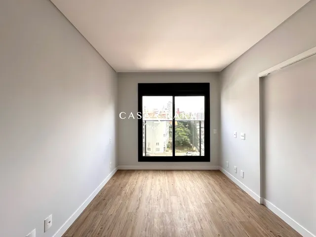Imagem 14: Apartamento 3 Dormitórios (1 Suíte e 2 Demi-Suítes) e 2 Vagas - Centro