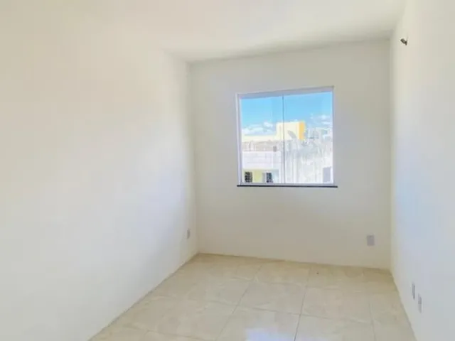 Imagem 6: Apartamento para Alugar em Itapuã - 2 Quartos (1 Suíte