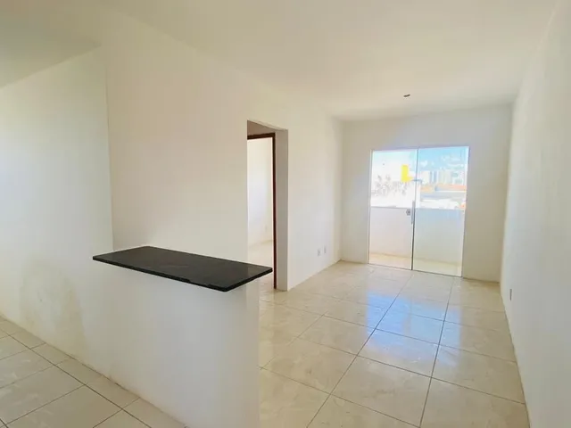Imagem 8: Apartamento para Alugar em Itapuã - 2 Quartos (1 Suíte