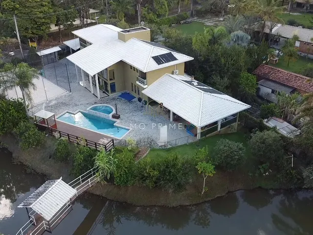 Imagem 11: Luxuosa Casa de Alto Padrão no Condomínio Ipê Amarelo – Conforto, Exclusividade e