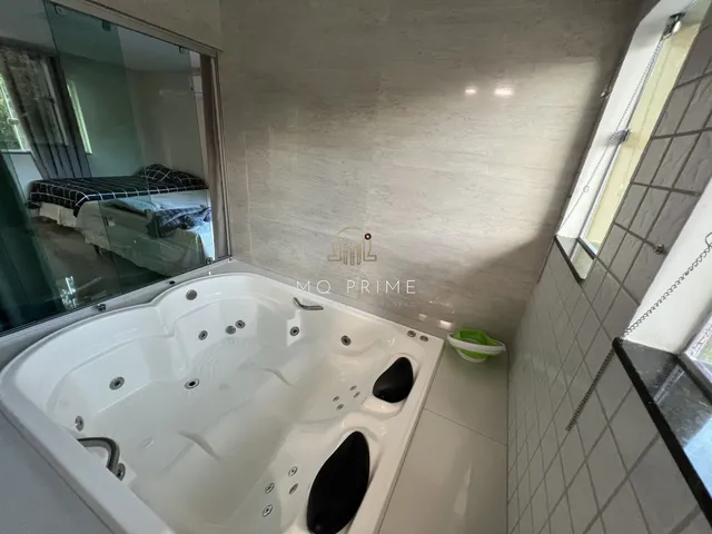 Imagem 7: Luxuosa Casa de Alto Padrão no Condomínio Ipê Amarelo – Conforto, Exclusividade e