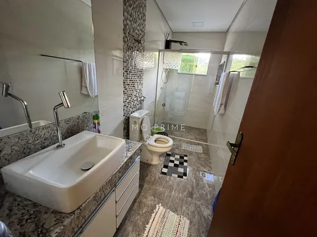 Imagem 4: Luxuosa Casa de Alto Padrão no Condomínio Ipê Amarelo – Conforto, Exclusividade e