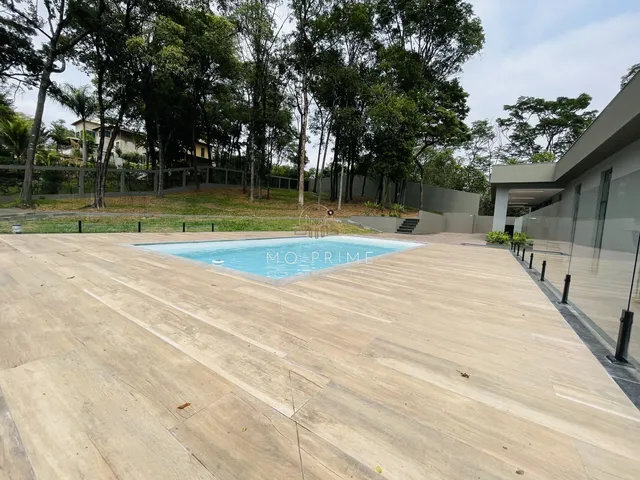 Imagem 3: Casa de 4 quartos sendo 3 Suites no Condominio Ipê Amarelo
