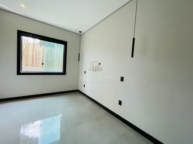 Imagem 4: Casa de 4 quartos sendo 3 Suites no Condominio Ipê Amarelo