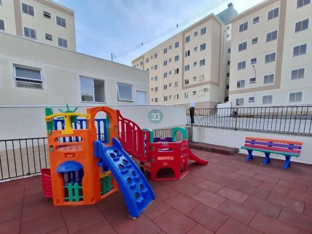 Imagem 2: Alugo apartamento semi mobiliado, 02 dormitórios, 01 vaga de estacionamento no bairro