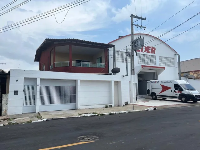 Imagem 4: CASA - BELÉM Casa com 4 dormitórios