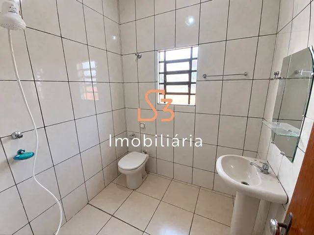 Imagem 3: Casa para locação no bairro Martins em Uberlândia-MG: 3 quartos, 1 sala, 1 vaga de