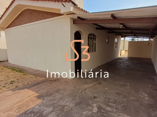 Imagem 7: Casa para locação em Uberlândia-MG, bairro Santa Mônica: 3 quartos, 1 sala, 1