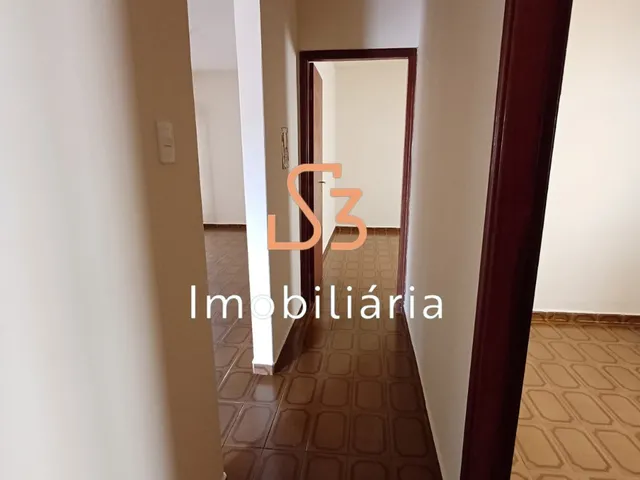 Imagem 14: Casa para locação em Uberlândia-MG, bairro Santa Mônica: 3 quartos, 1 sala, 1