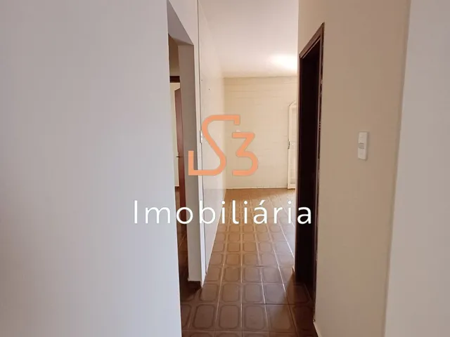 Imagem 15: Casa para locação em Uberlândia-MG, bairro Santa Mônica: 3 quartos, 1 sala, 1