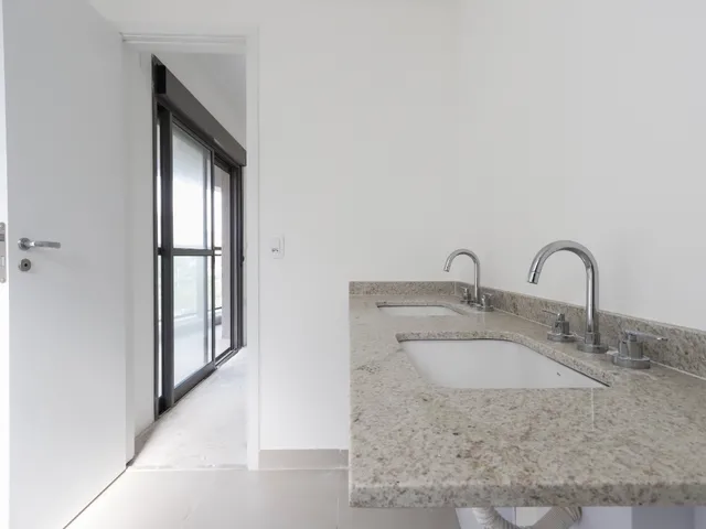 Imagem 10: Apartamento para Venda em Jardim das Perdizes com 3 Quartos, Sendo 3 Suítes, 136M²