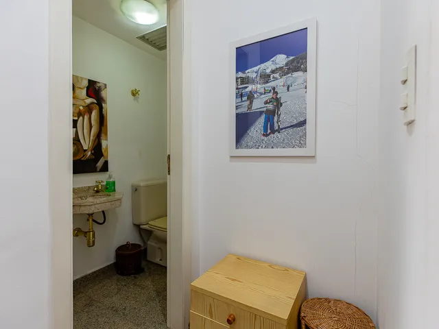 Imagem 4: Apartamento para Venda em Moema com 2 Quartos, Sendo 2 Suítes, 122M²