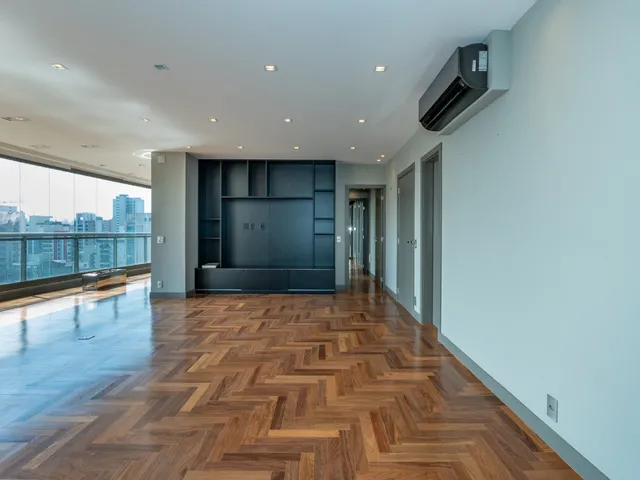 Imagem 3: Apartamento para Venda em Vila Nova Conceição com 2 Quartos, Sendo 2 Suítes, 134M²
