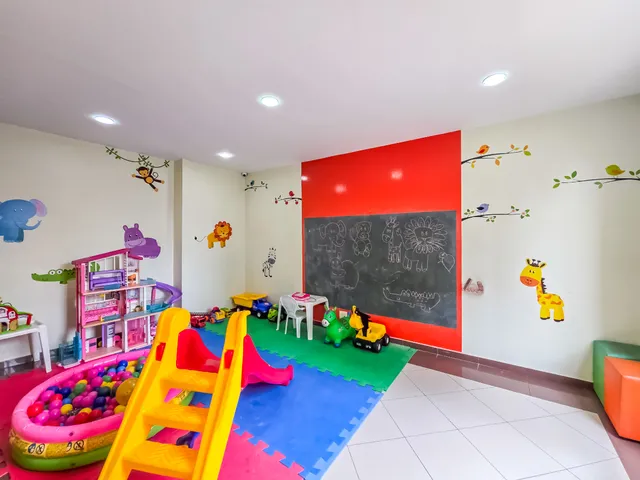 Imagem 10: Apartamento para Venda em Vila Gomes Cardim com 4 Quartos, Sendo 3 Suítes, 126M²