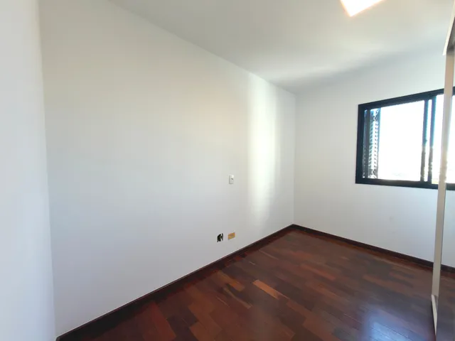 Imagem 2: Apartamento para Venda em Chácara Inglesa com 3 Quartos, Sendo 1 Suíte, 102M²