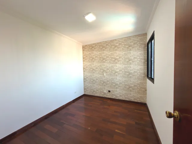 Imagem 13: Apartamento para Venda em Chácara Inglesa com 3 Quartos, Sendo 1 Suíte, 102M²