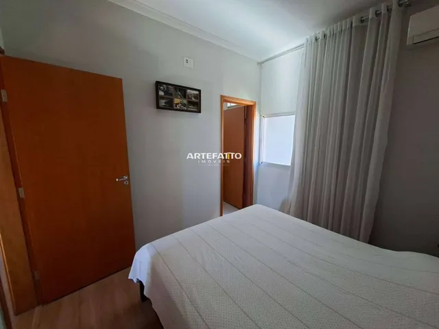 Imagem 3: Apartamento À Venda, com 105 M com Sacada no Jardim Lima