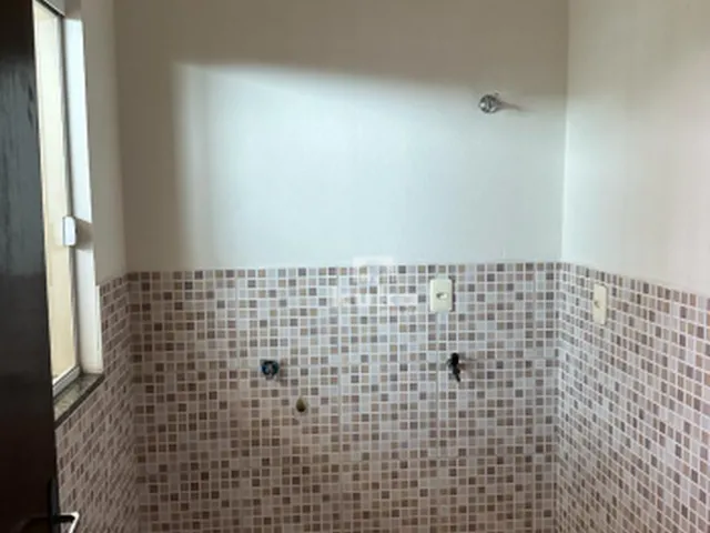 Imagem 9: APARTAMENTO SEMIMOBILIADO P/ LOCAÇÃO