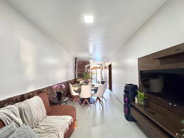 Imagem 6: Casa plana com 3 dormitórios e amplo espaço externo à venda em Lajeado/RS