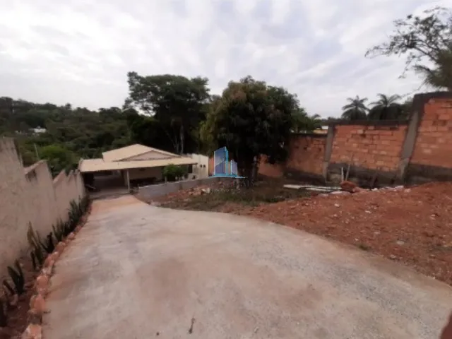 Imagem 3: Casa à venda em Betim-MG, Jardim Nazareno: 3 quartos, 1 suíte, 2 banheiros, 5 vagas