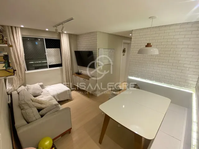 Imagem: O apartamento possui 4 Dormitórios, 1 Banheiro, 1 Vaga na