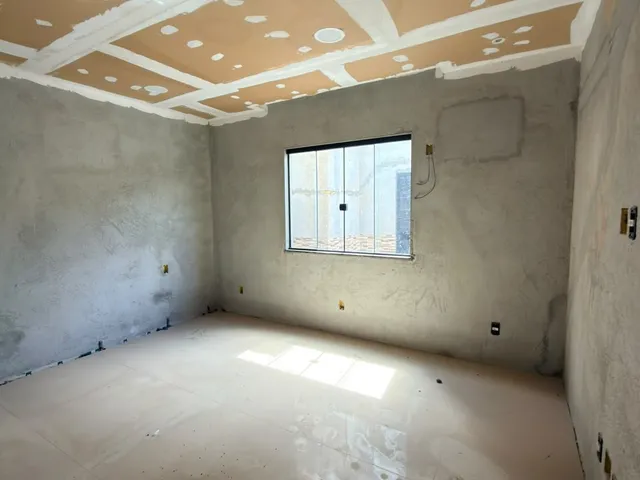 Imagem 6: Casa linear recém construída à venda