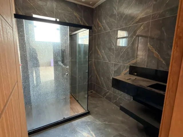 Imagem 12: Casa linear recém construída à venda
