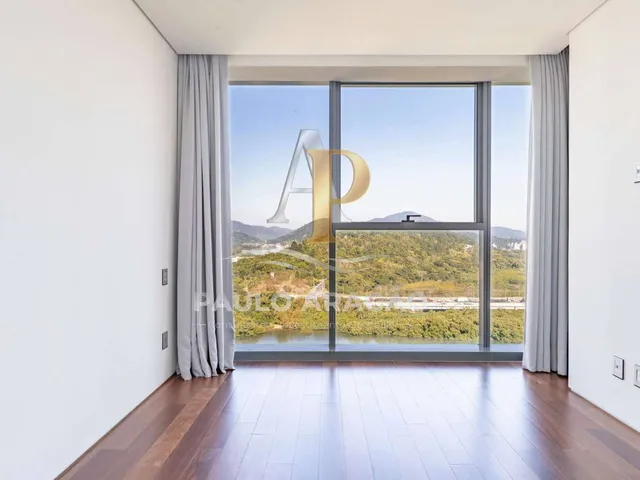 Imagem 10: Apartamento de alto padrão à venda, no Copenhagen em Balneário Camboriú, Centro, com