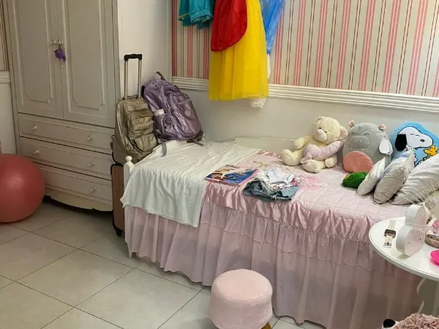 Imagem 6: VENDE-SE Casa com 4 dormitórios