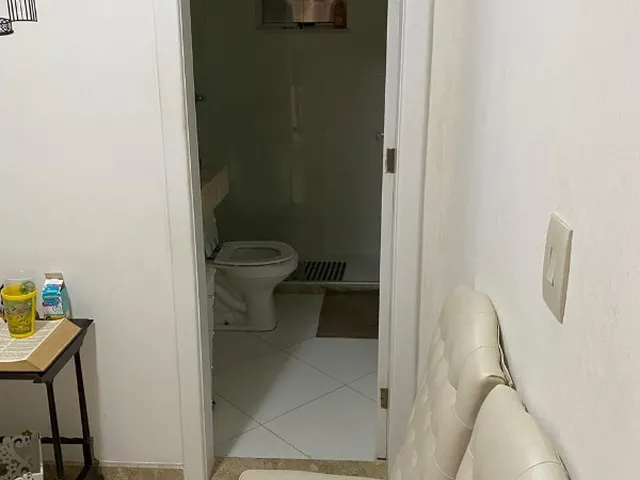 Imagem 3: VENDE-SE Casa com 4 dormitórios
