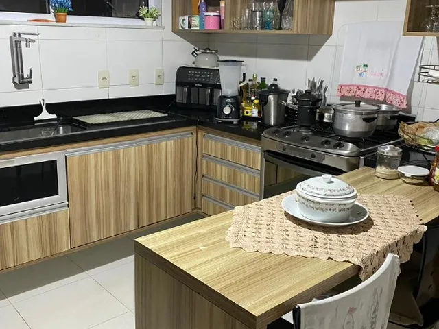 Imagem 12: VENDE-SE Casa com 4 dormitórios
