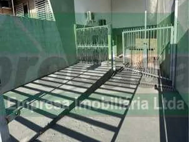 Imagem: Loja / Comercial / Adrianópolis