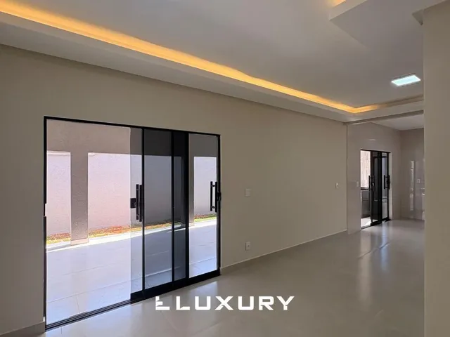Imagem 10: Casa com 3 quartos e quintal amplo no Jardim Canedo 1 em Senador Canedo