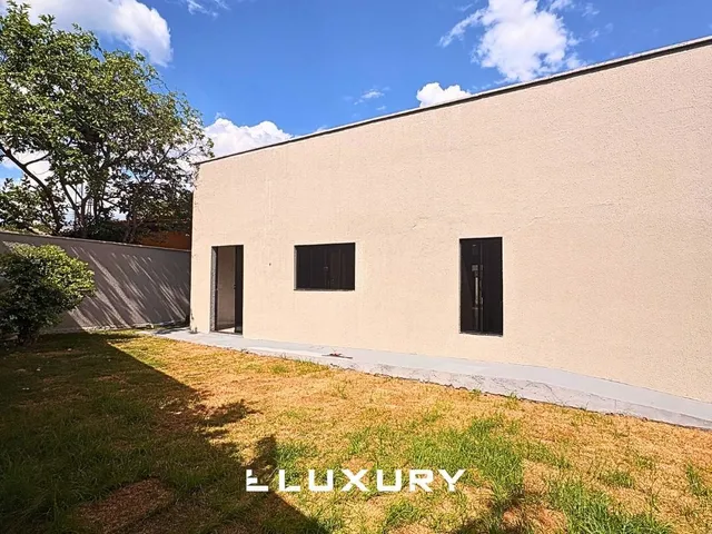 Imagem 7: Casa com 3 quartos e quintal amplo no Jardim Canedo 1 em Senador Canedo