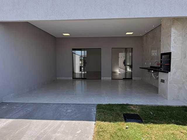 Imagem: Casa com 3 quartos, energia solar e poço