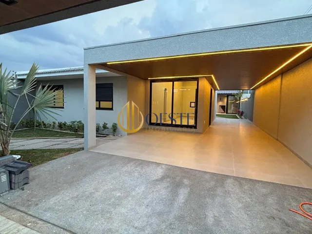 Imagem 5: Casa com 4 Dormitórios e Edícula no Pioneiros Catarinense