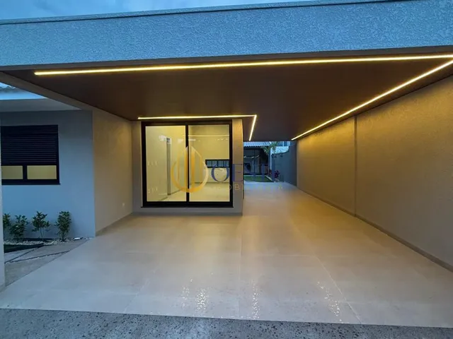 Imagem 6: Casa com 4 Dormitórios e Edícula no Pioneiros Catarinense