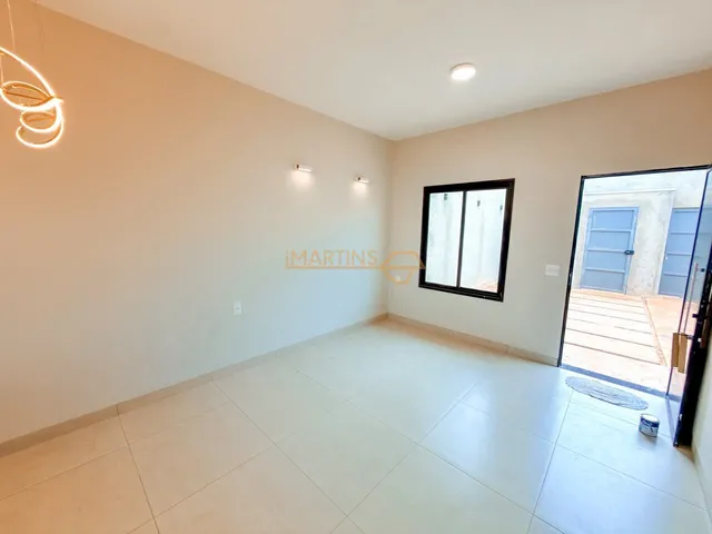 Imagem 2: Casa á Venda Casa com 1 dormitório
