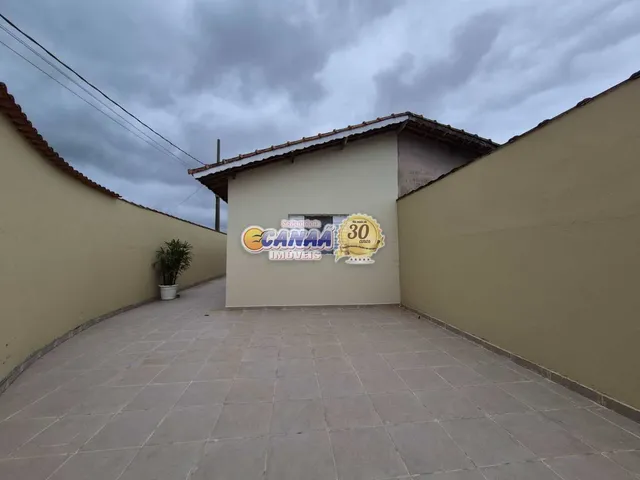 Imagem: Casa À Venda em Mongaguá/Sp! Venha Conferir!