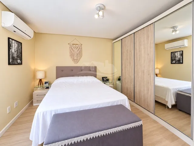 Imagem 3: Casa em Condomínio na Hípica, Porto Alegre-Rs: 3 Quartos, 1 Suíte, 3 Banheiros, 1 Vaga, 135M²!