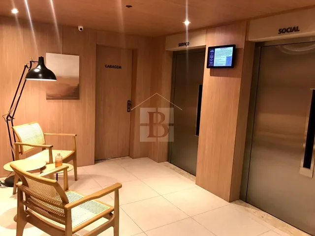 Imagem 4: Apartamento de 2 quartos com suíte, 2 salas e 1 vaga de garagem em Icaraí, Niterói-RJ