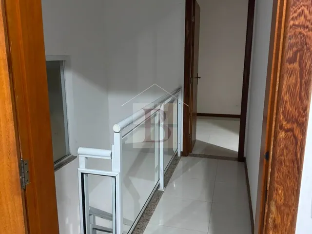 Imagem 5: Casa em Condomínio de Alto Padrão em Serra Grande, Niterói-RJ: 2 Quartos, 1 Suíte, 3