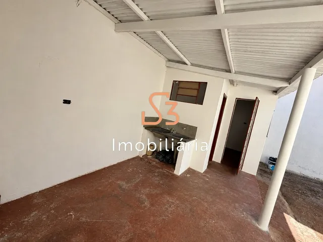 Imagem 9: Imperdível: Casa para Locação em Uberlândia-MG, Bairro Saraiva! 3 Quartos, 1 Suíte