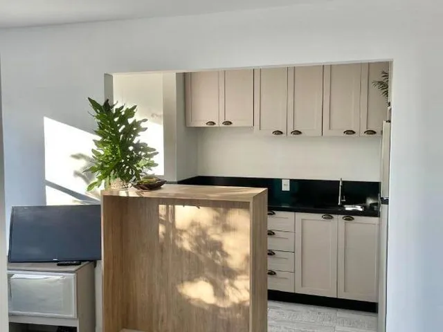 Imagem 12: APARTAMENTO RESIDENCIAL em Florianópolis - Santa Catarina, Coqueiros